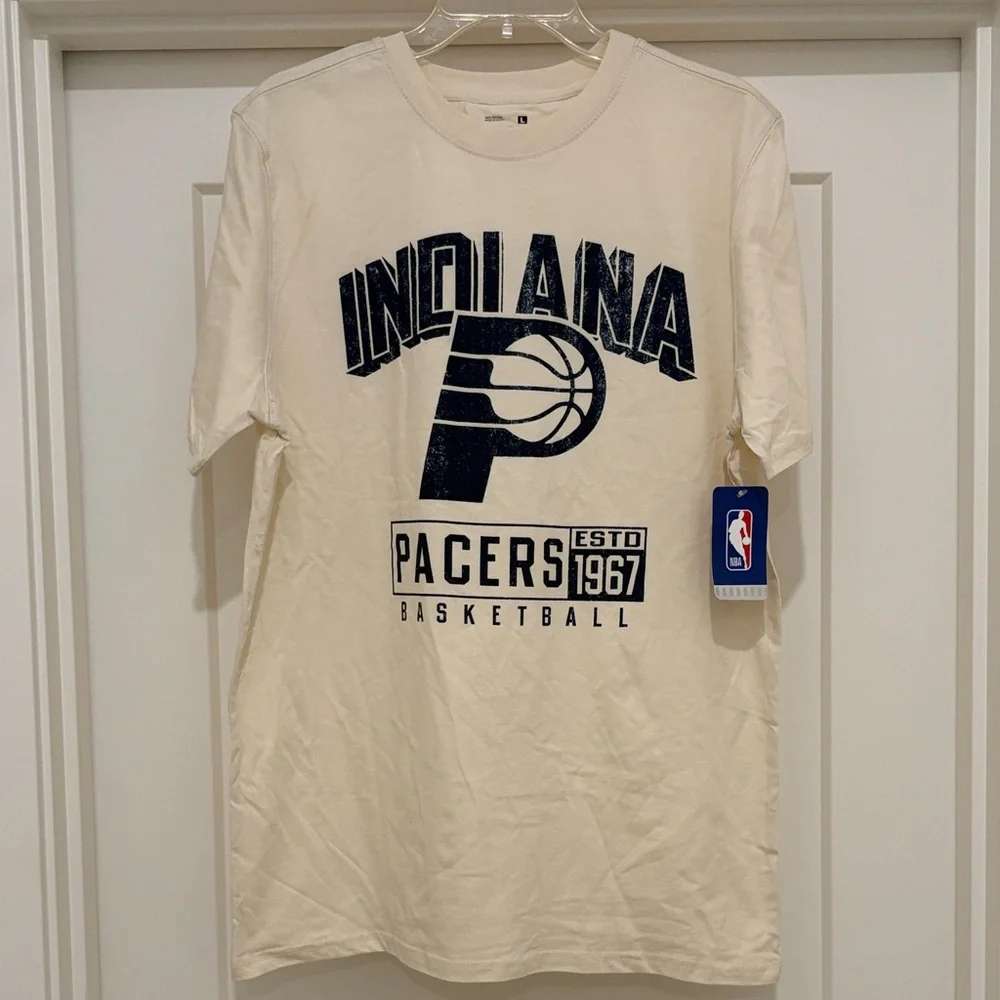 NWT [NBA] Indiana Pacers NBA Short-Sleeved T-Shirt Off White/Navy Men’s L XL 2XL - Picture 4 of 9